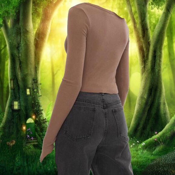 The Kript Fairycore Brown Basik Buttons Crop Top - Picture 10 of 10